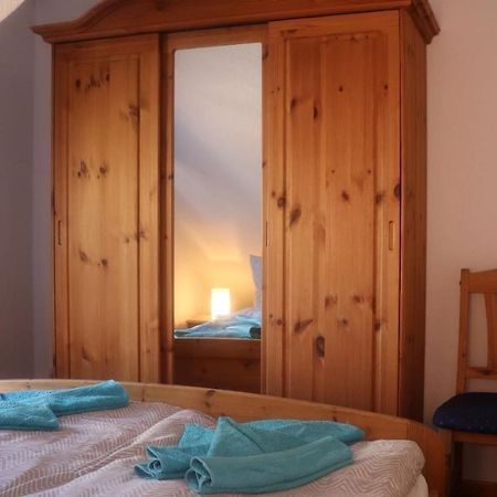 Ferienwohnung " Luv " Neuharlingersiel Esterno foto