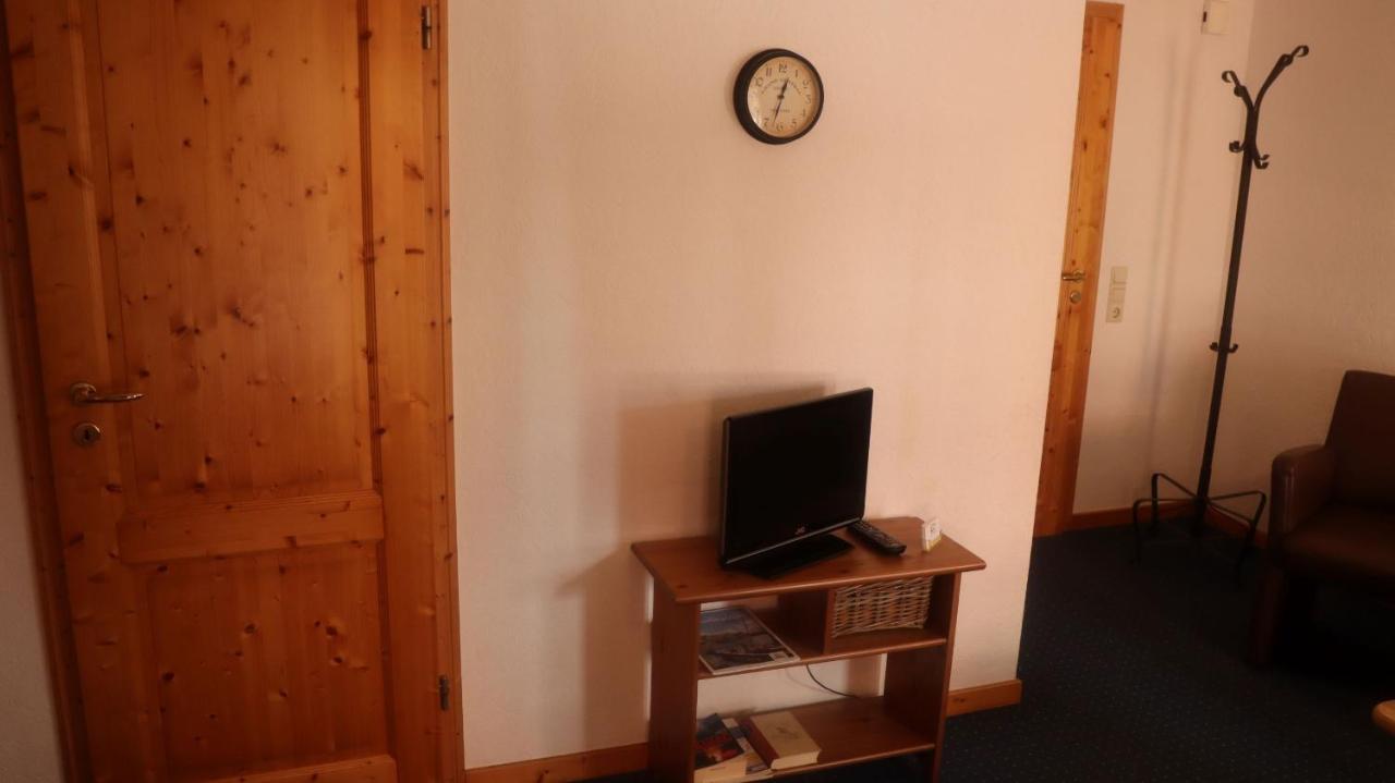 Ferienwohnung " Luv " Neuharlingersiel Esterno foto